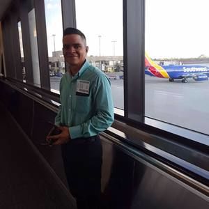 Meet your Posher, Josue